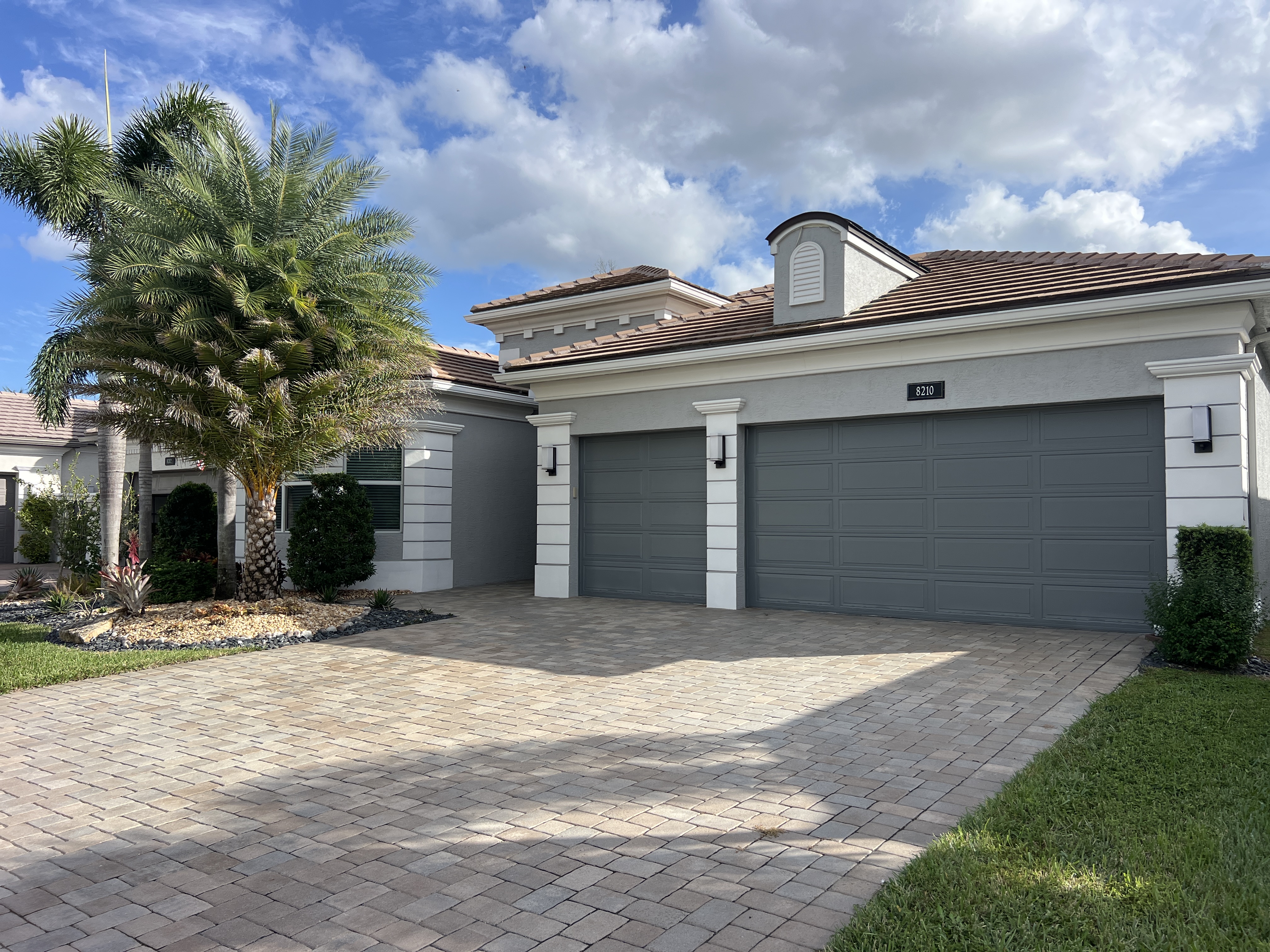 Imagem de John Hudesman